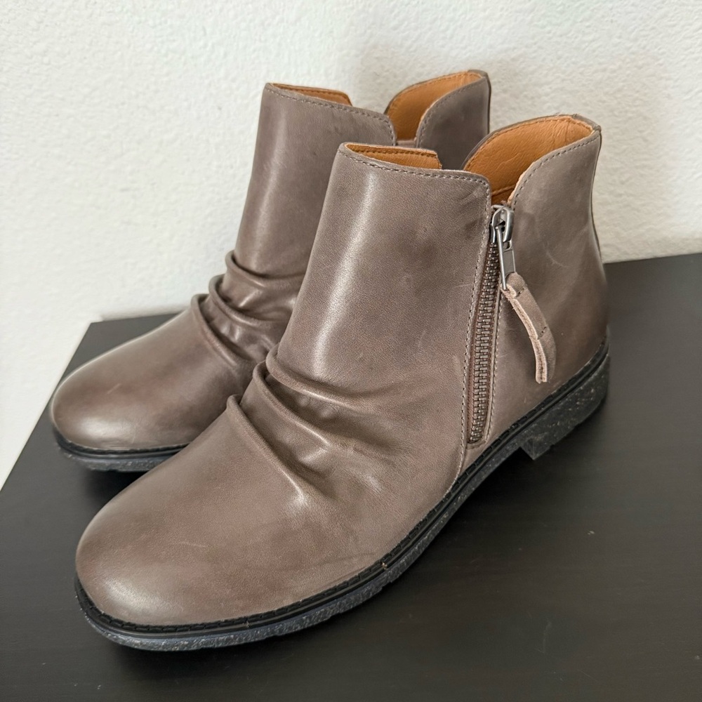 NEW Aetrex Mila Low Boots Leather Booties